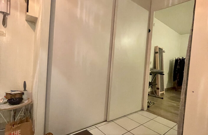 F2 - Balcon - Garage - Quartier Tréfilerie — photo 4