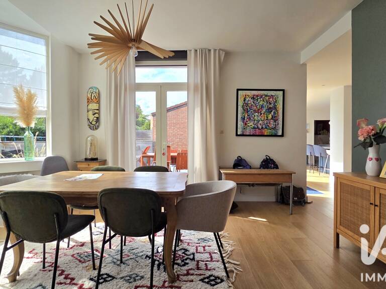 Vente Maison/villa 8 pièces — photo 1