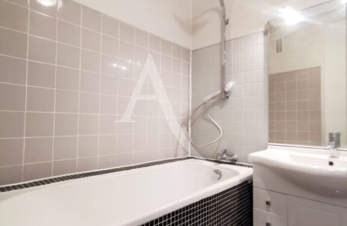 A LOUER T3 58m² + PARKING + CAVE - TAVERNY — photo 4