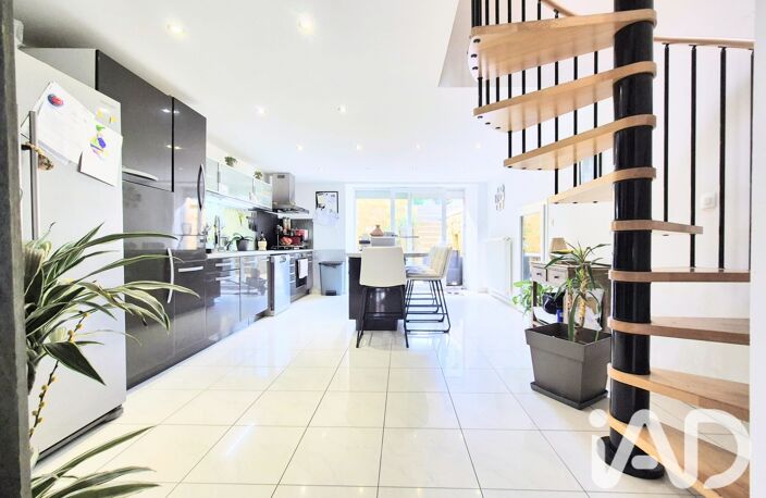 Vente Maison de village 6 pièces — photo 4