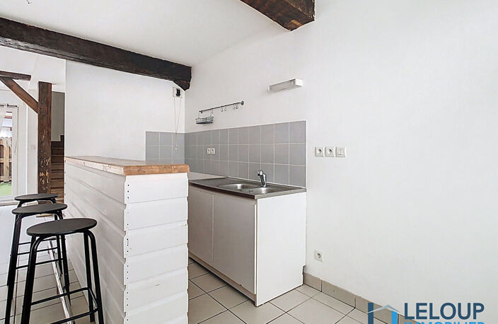 ROUEN - ENTRE HÔTEL DE VILLE ET CHU - T3 EN DUPLEX AVEC COUR PRIVATIVE — photo 5