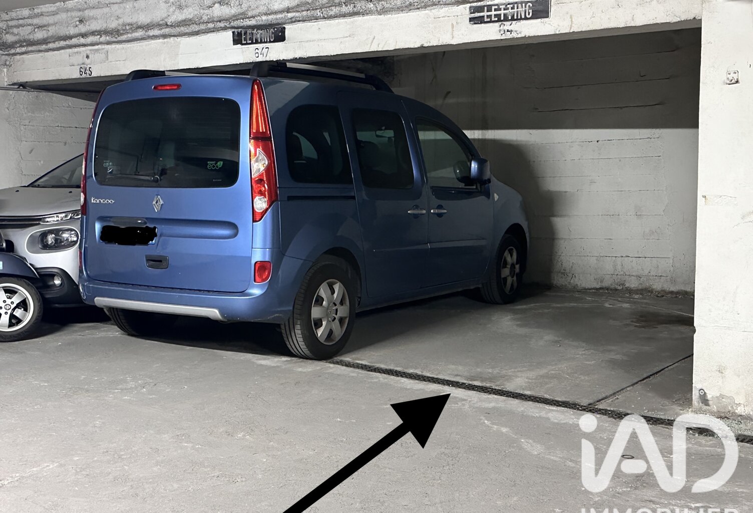 Vente Parking 11 m&sup2; — photo 1