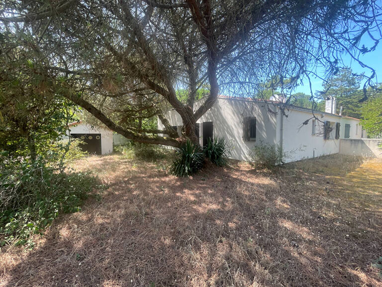 Maison à rafraîchir sur Saint-Georges-d'Oléron Quartier recherché de Domino  À quelques pas de la plage — photo 1