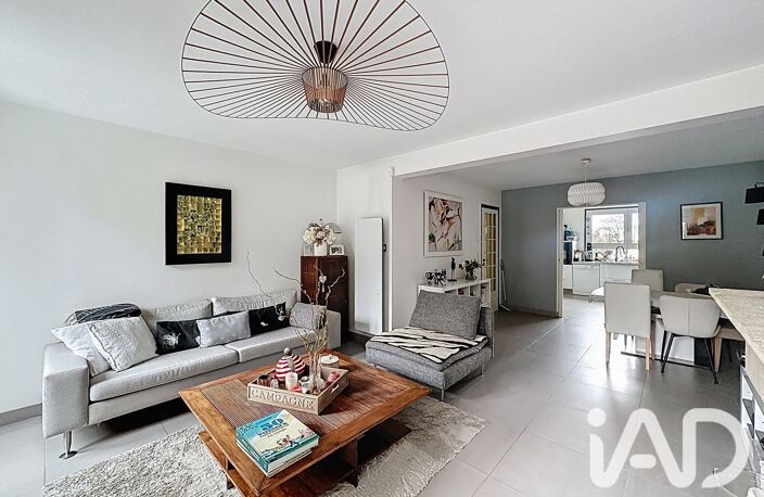 Vente Maison/villa 6 pièces — photo 2