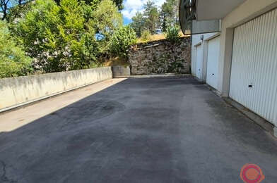 Garage  16000 €