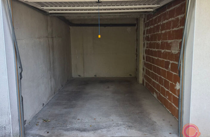 GARAGE SIMPLE - BD PAUL RAMADIER - RODEZ — photo 2