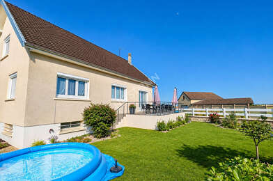Maison 7 pièces 275000 €