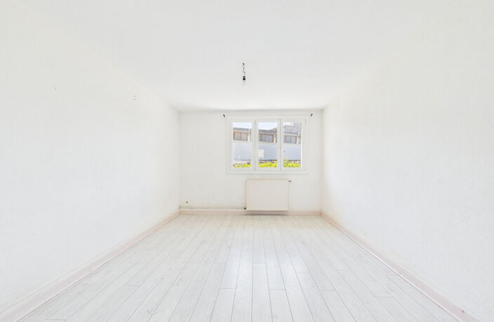 Appartement en rez-de-chaussée de 53 m2 avec cave Chateauvert — photo 2