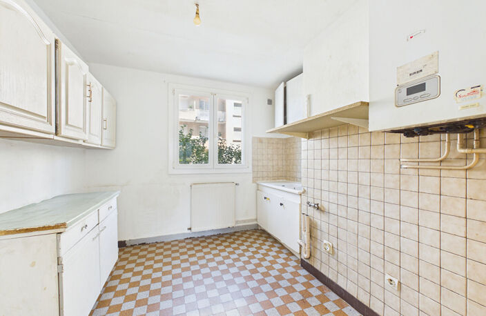 Appartement en rez-de-chaussée de 53 m2 avec cave Chateauvert — photo 4