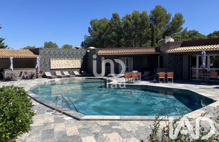Vente Boutique/Local commercial 1 080 m&sup2; — photo 3