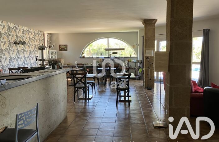 Vente Boutique/Local commercial 1 080 m&sup2; — photo 5