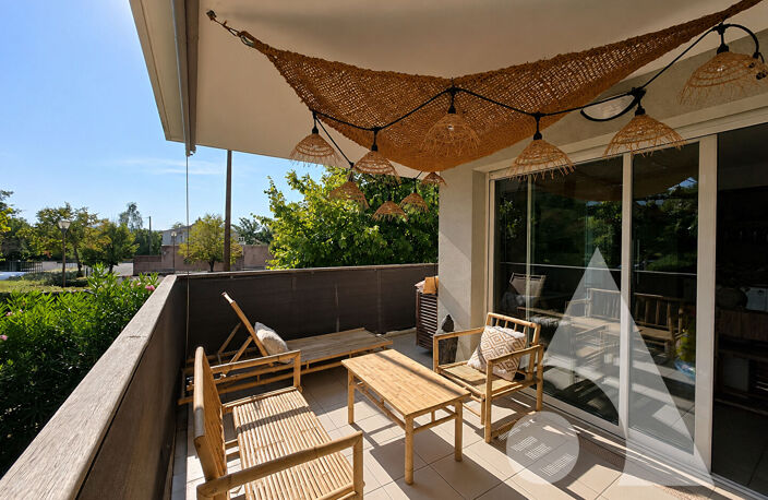 Appartement 3 pièces avec grande terrasse et garage- FREJUS — photo 4