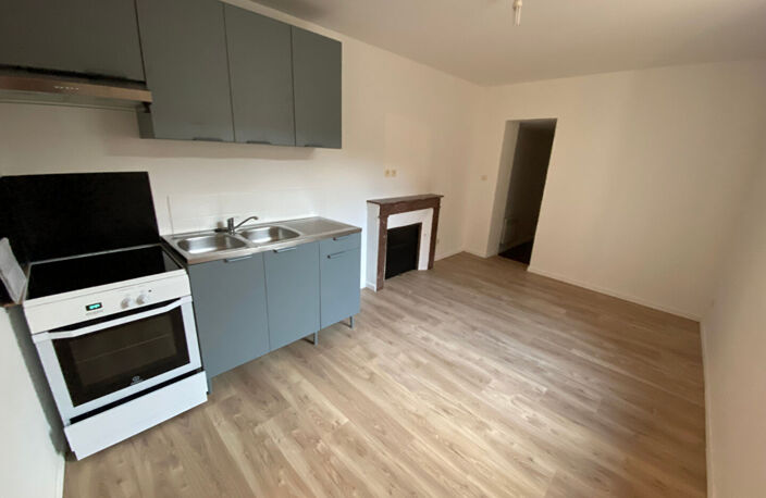 Appartement AUBIGNY SUR NERE - 2 pièce(s) - 60 m2 — photo 4