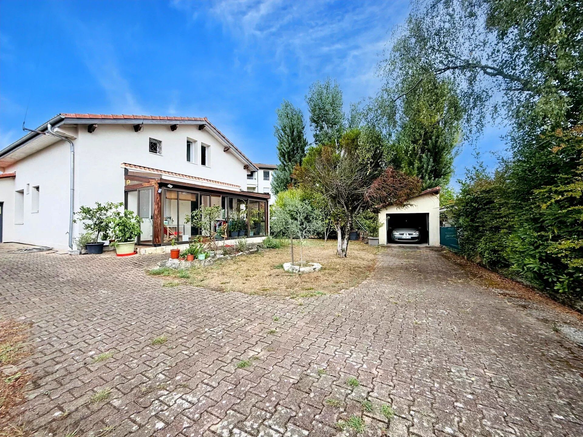 Maison 5 pièces 130 m² · à Saint-Paul-lès-Dax · 130 m² · 304 000 €