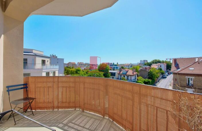 Issy - Centre - Beau 3 pièces de 64.21 m2 avec Balcon et cave — photo 3