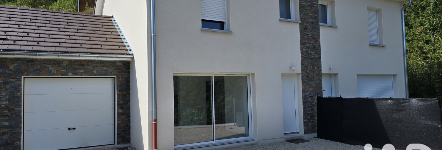 Maison 3 Pièces 70 m² à vendre à Morbier (39400)
