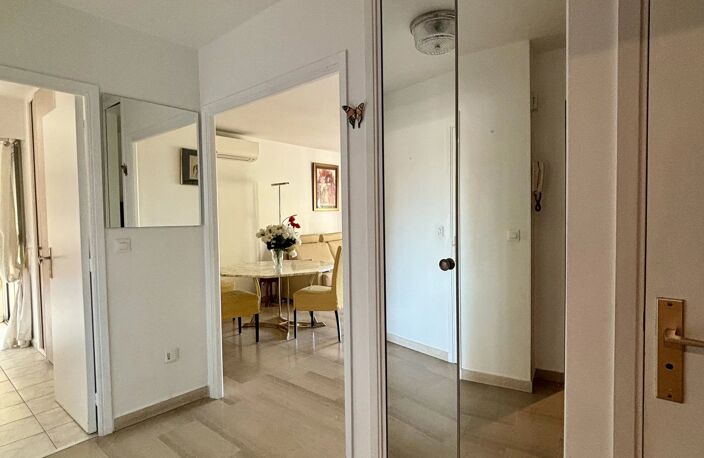 EXCLUSIVITÉ - 2 PIÈCES 57 M² QUARTIER STANISLAS — photo 3