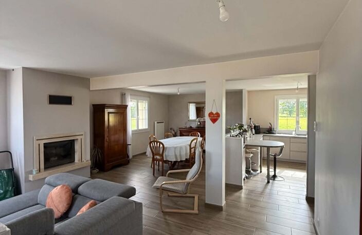 Vente Maison/villa 6 pièces — photo 3