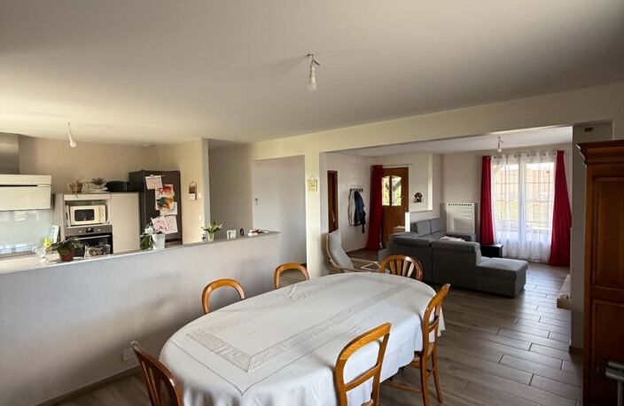 Vente Maison/villa 6 pièces — photo 5
