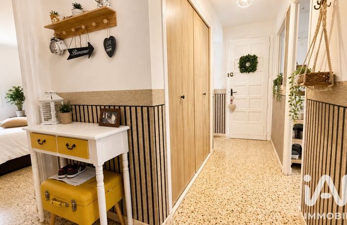 Vente Maison/villa 8 pièces — photo 2