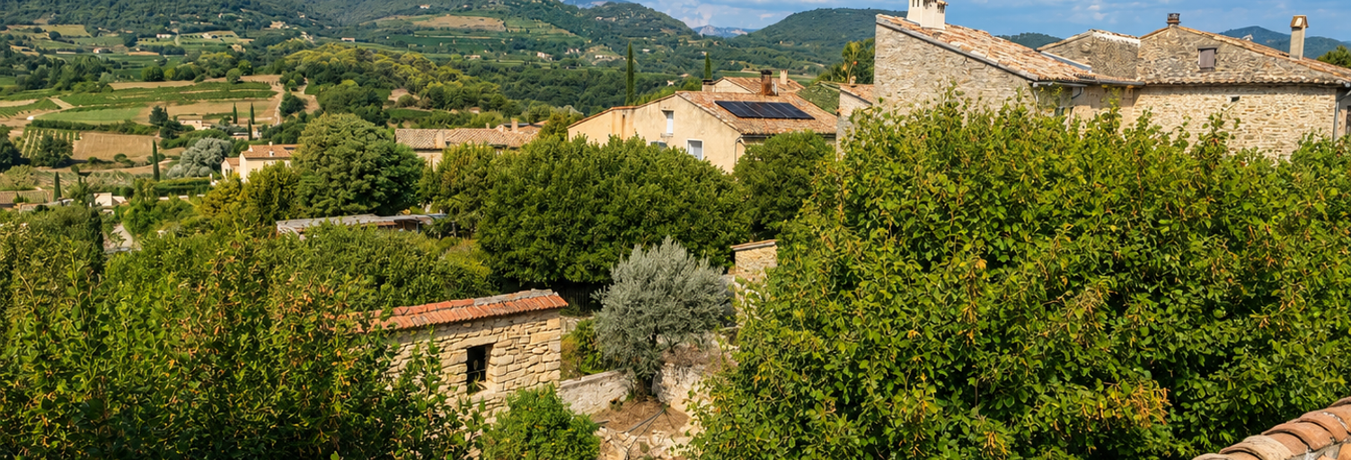 Maison 7 Pièces 140 m² à vendre à Faucon (84110)