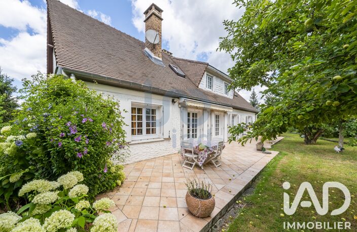 Vente Maison/villa 8 pièces — photo 2