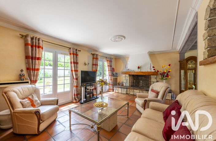 Vente Maison/villa 8 pièces — photo 3