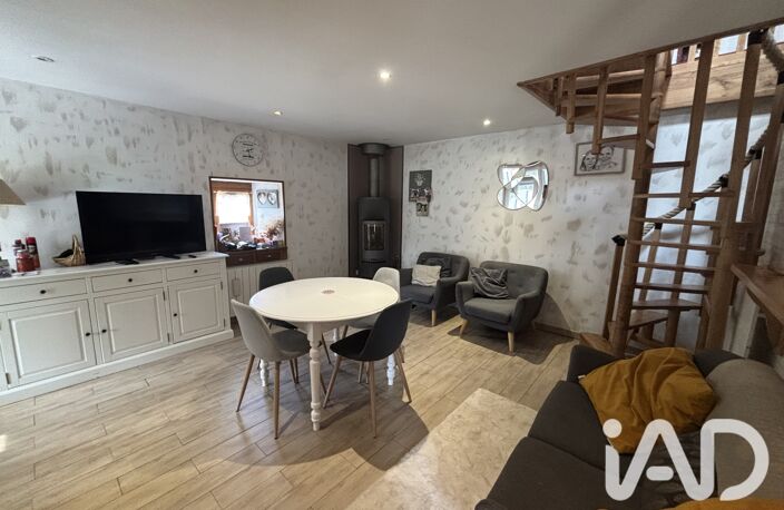 Vente Maison/villa 8 pièces — photo 2