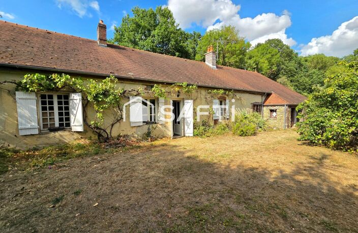 Maison en pierre de plein pied isolée des voisins avec pâtures et forêt — photo 2
