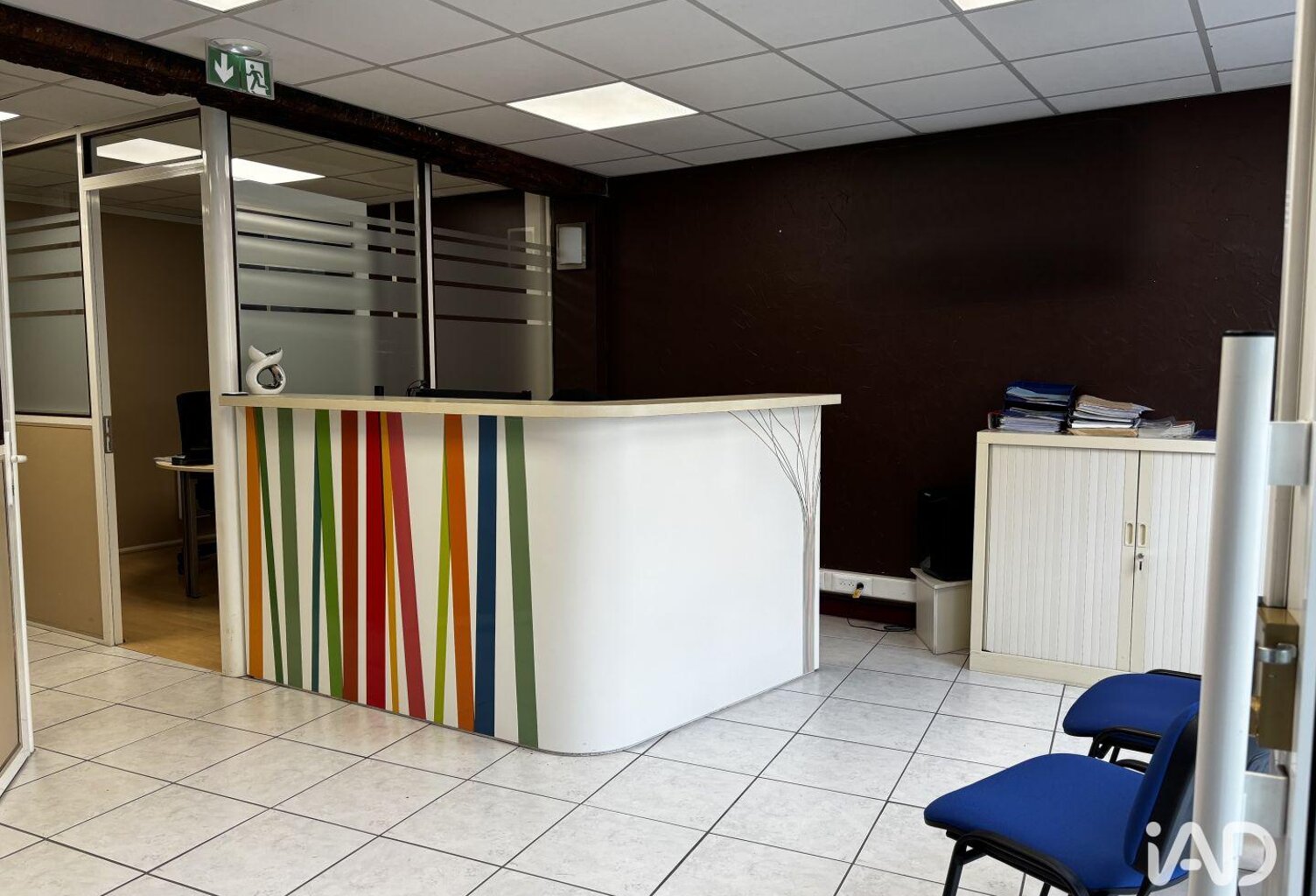 Location Local d'activités 90 m&sup2; — photo 1