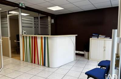 Location Local d'activités 90 m&sup2; — photo du bien