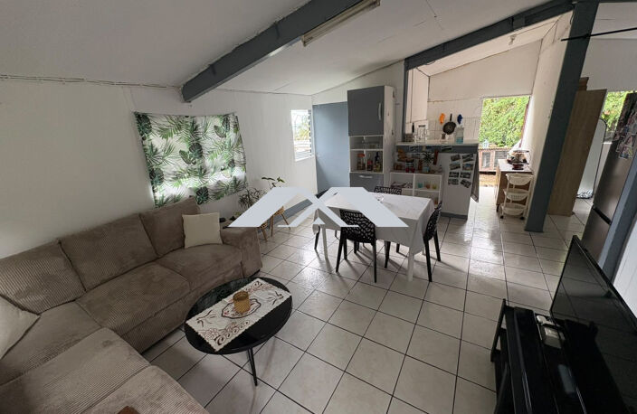 MAISON + GARAGE INDÉPENDANT  620 m² Tampon — photo 3