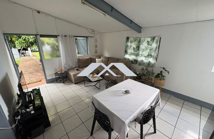 MAISON + GARAGE INDÉPENDANT  620 m² Tampon — photo 4