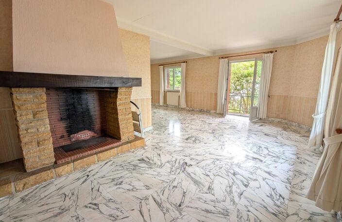 Maison familiale proche commerces — photo 3