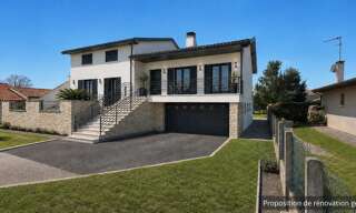 Maison 9 Pièces 210 m² à vendre à Blanquefort (33290)