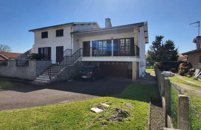 A proximité du Centre-Ville, Maison familiale et jardin — photo 2