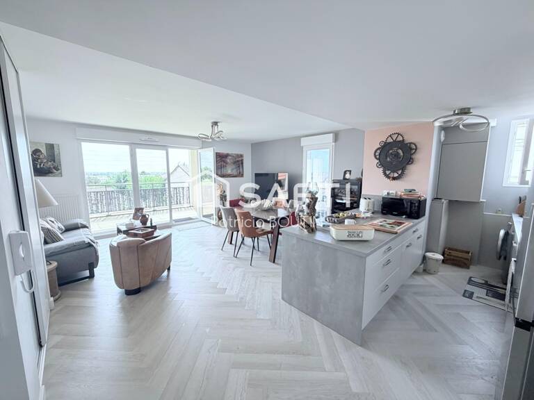 APPARTEMENT 2 CHAMBRES DONT UNE SUITE PARENTALE + TERRASSE ET PARKING COUVERT A NIORT ! — photo 1