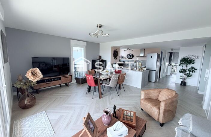 APPARTEMENT 2 CHAMBRES DONT UNE SUITE PARENTALE + TERRASSE ET PARKING COUVERT A NIORT ! — photo 3