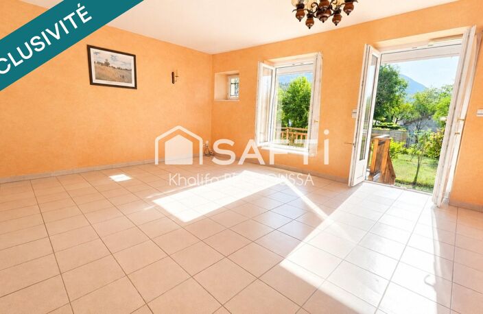 Maison rénovée  110 m²  3 chambres  Terrasse  Cave voûtée  Combles aménageables — photo 5