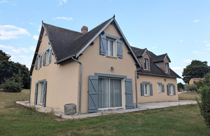 Une maison d'exception : pièce de vie de 50 m²,  3 suites + 3 chambres, dépendance — photo 4
