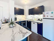 Appartement Villeurbanne / T2 rénové de 42,74 m² - Balcon - Garage fermé — photo 3
