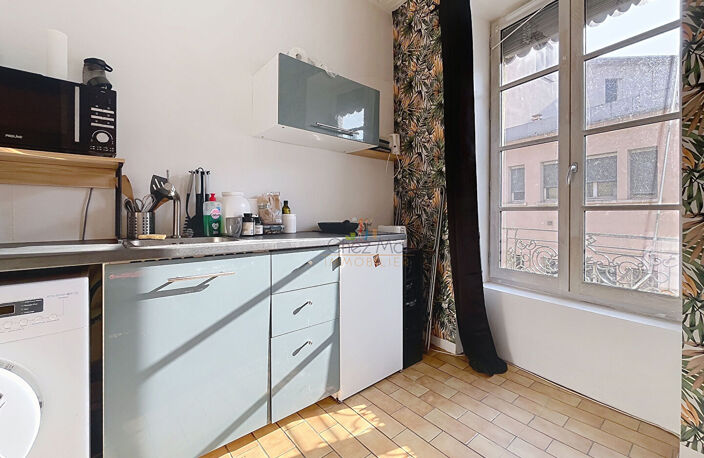 Studio Place Guichard - LYON 3 / Idéal investisseur - 24.89 m² - rénové — photo 3