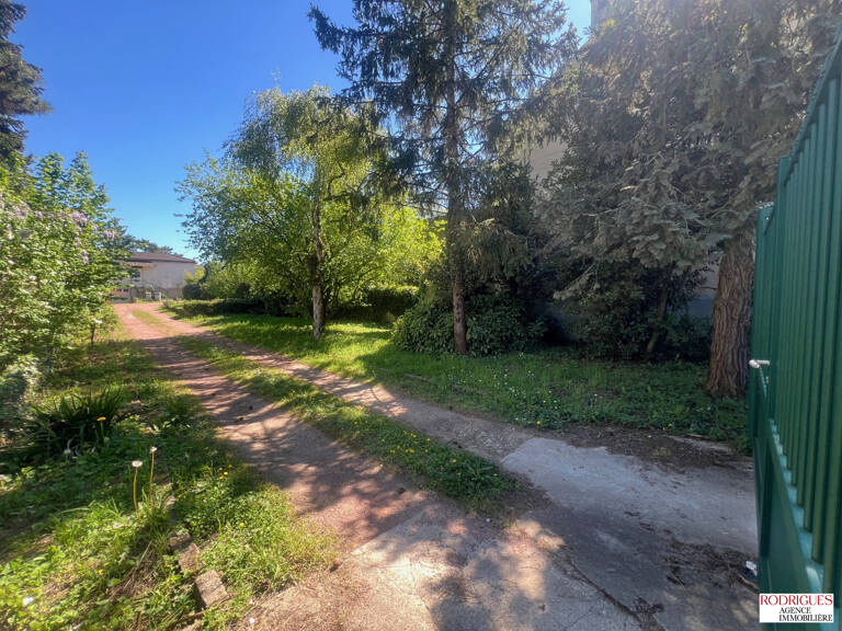 Maison type 4 de 101m² et 1398m² de terrain — photo 1