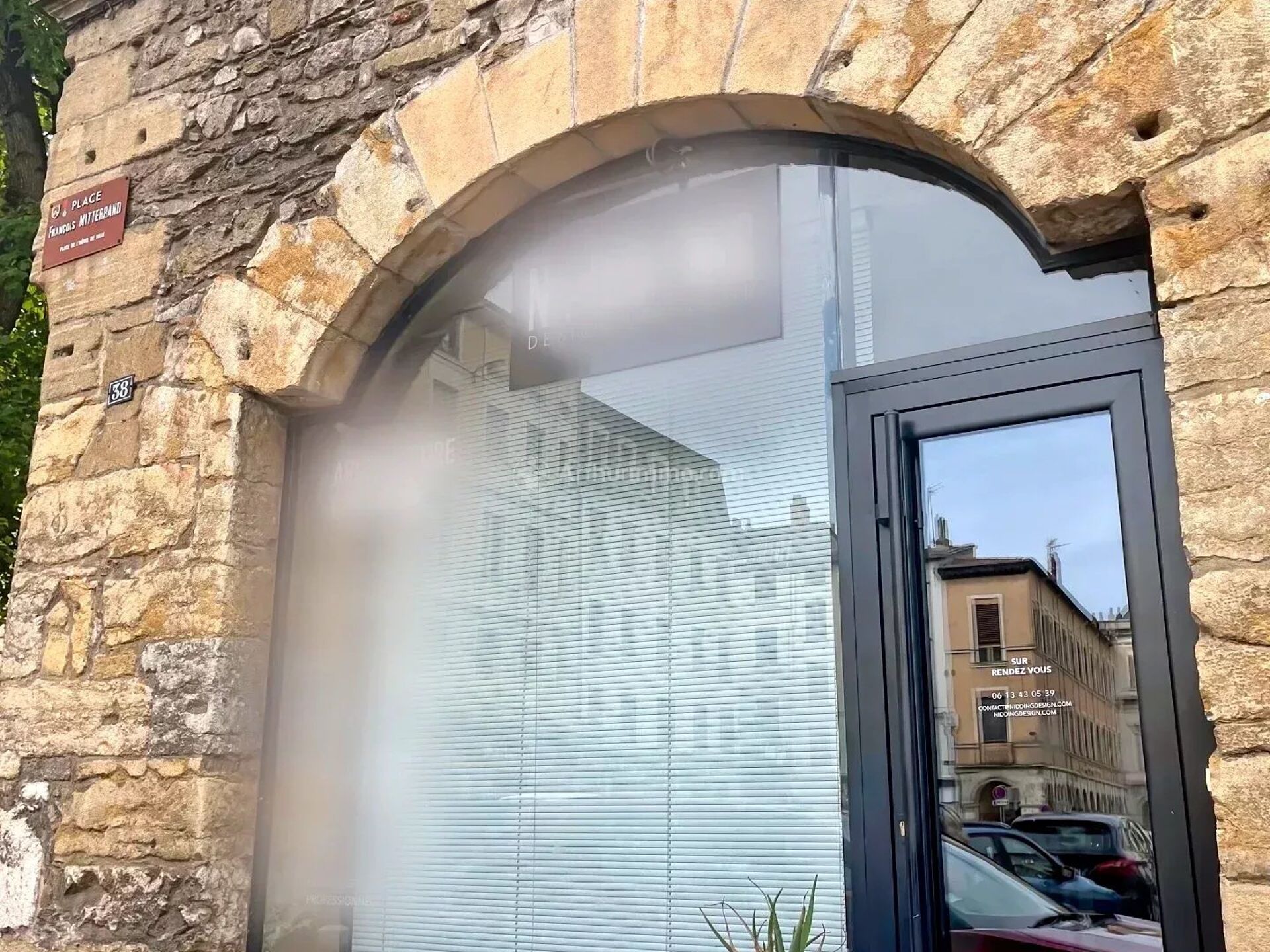 Local commercial 1 pièce 30 m² · à Vienne · 30 m² · 700 €/mois