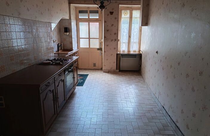 APPARTEMENT 91 M² DE PLAIN-PIED A  RENOVER — photo 3