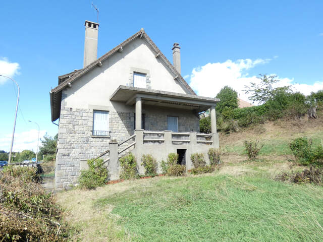 AURILLAC MAISON EN PIERRE — photo du bien