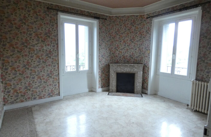AURILLAC MAISON EN PIERRE — photo 5