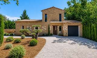 Maison   m² à vendre à Gordes (84220)