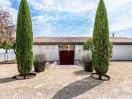 Maison contemporaine avec piscine et vue sur le Luberon à Saint- — photo 3