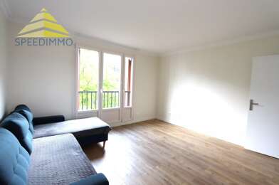 Appartement 3 pièces 1100 €